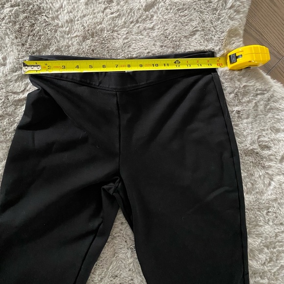 Straight black legging pant (thicker then yoga type pant)more dress pant weight - Picture 2 of 3
